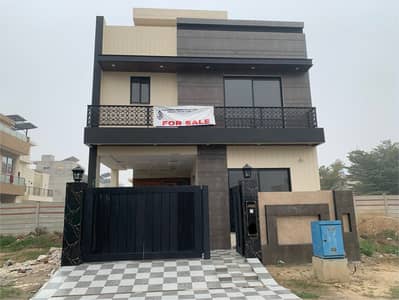 5 MARLA BRAND NEW HOUSE IS AVAILABLE FOR SALE