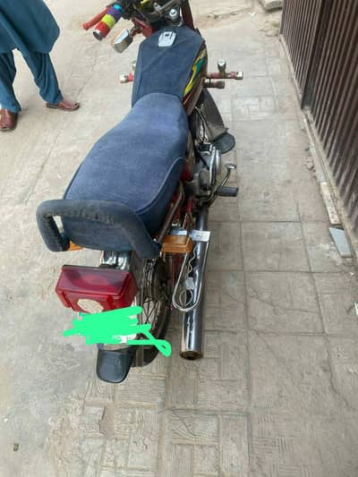 Yamaha royal 100cc 2007 model