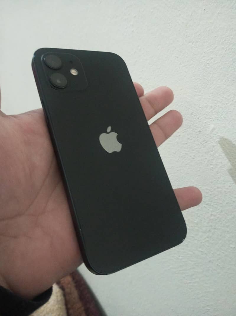 IPHONE 12 0