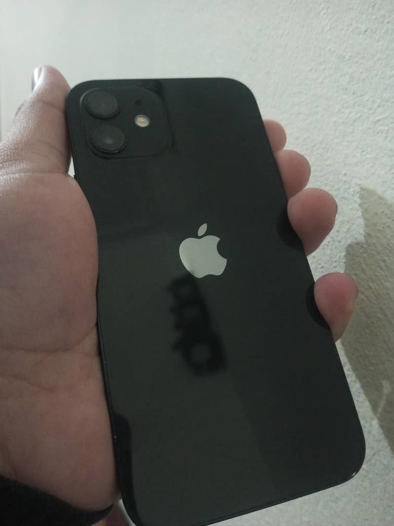 IPHONE 12 4