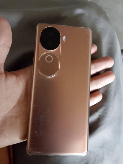 vivo V40e 5G Only Set hai NIC ke copy mely ghey