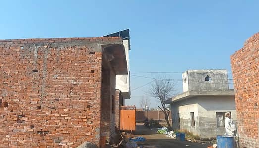 5 Marla plot for sale few steps from New defence road and few steps from 200ft road near Ferozepur road gajjumate Lahore