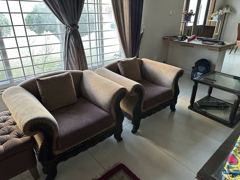 Solid Wood Sofa Set – Excellent Condition 0