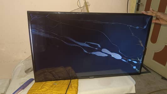 Haier 32" LED TV MIRACAST