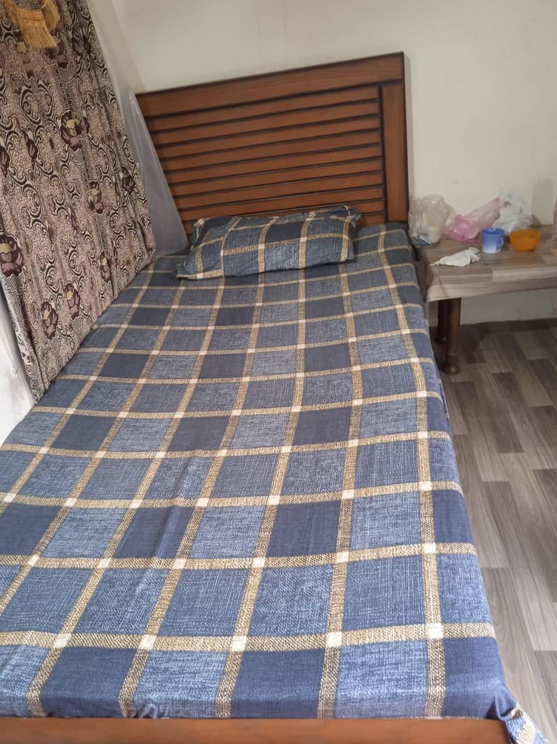 single bed 4