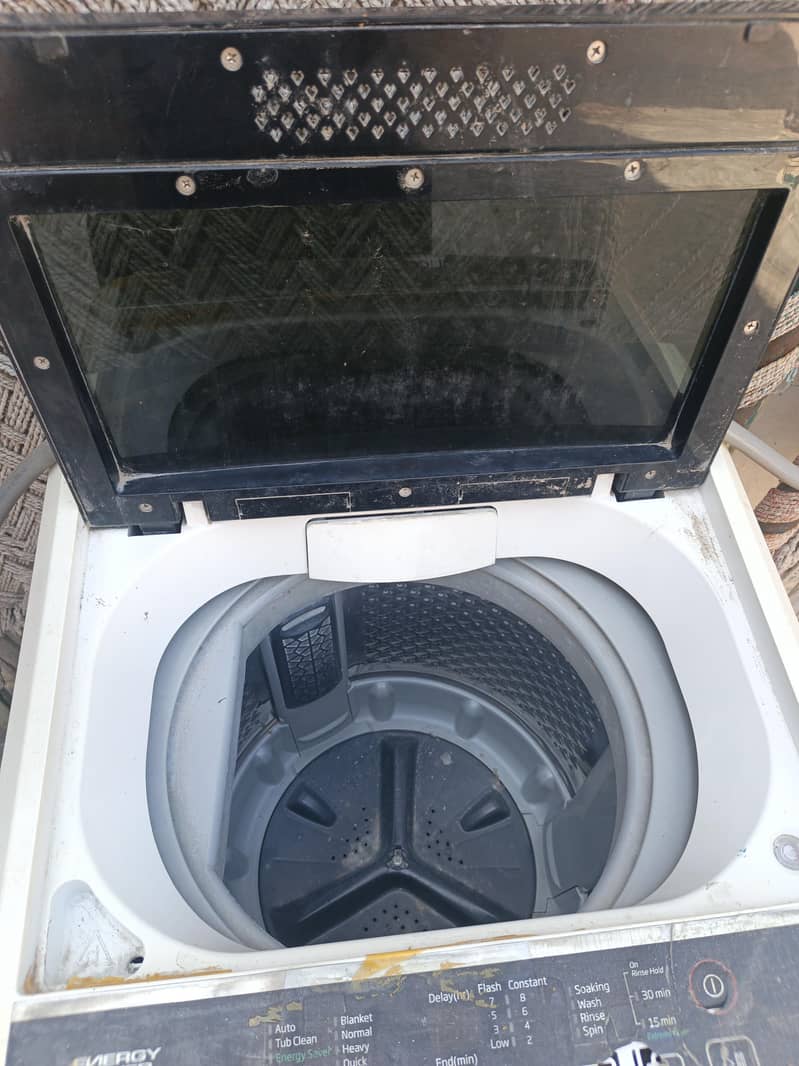 Dawlance automatic washing machine 0