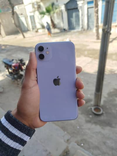 Apple 11 03049829882