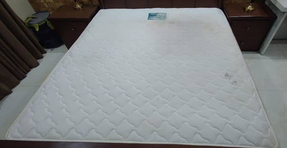 Medicoil (Medicated) Spring Mattress - King Size (72*78*8)