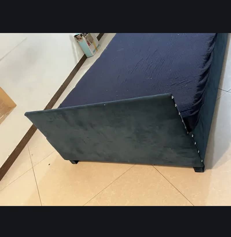 Single deewan bed 1