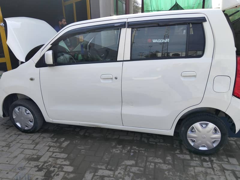 wagon R VXL2016/2015 9