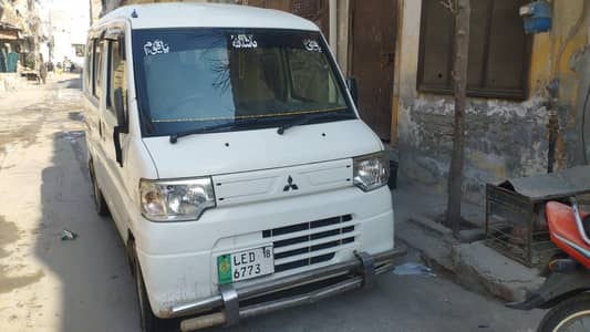 Nissan clipper bumper to bumper  original