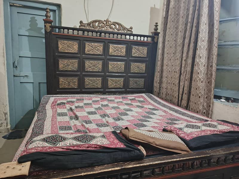 king size bed + Side table + Dressing Table 6