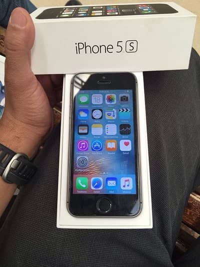 iphone 5s dilvery all pakistan