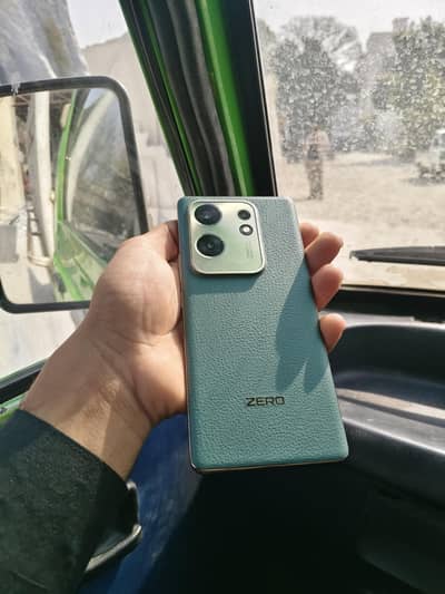 Infinix zero 30