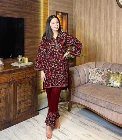 2 PCs Women's stitched