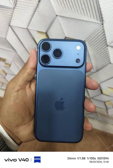 iphone 17 pro max bleu  LLA unlock sims non active 256Gb