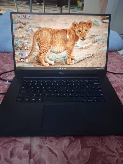 Dell XPS 15 9570  with 4gb Dedicated Graphics Card