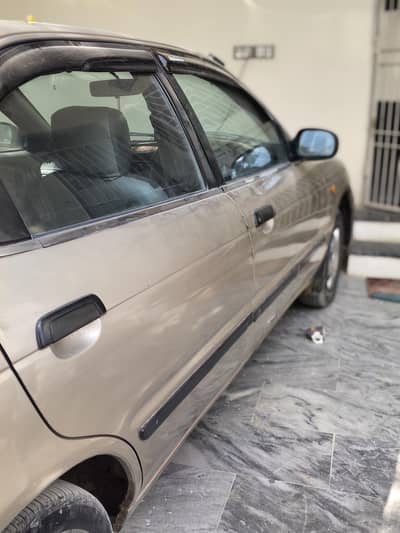 Suzuki baleno 2004 model