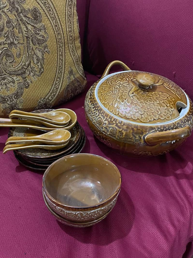 Ceramic soup set 1