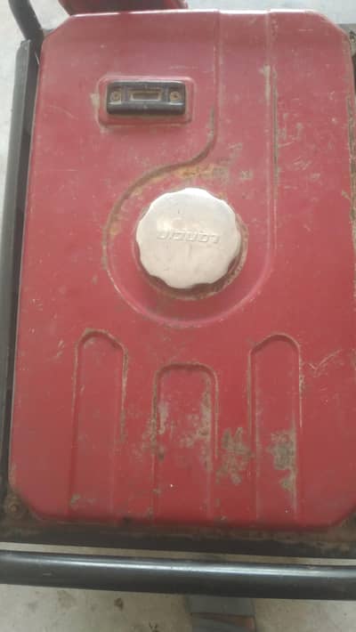 petrol use ganetor good condition