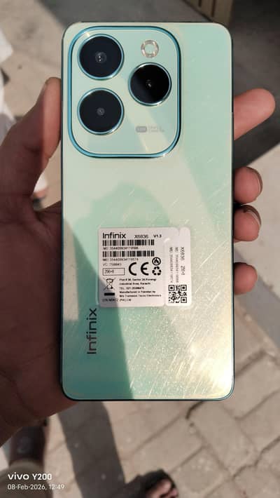 INFINIX HOT 40  8/256