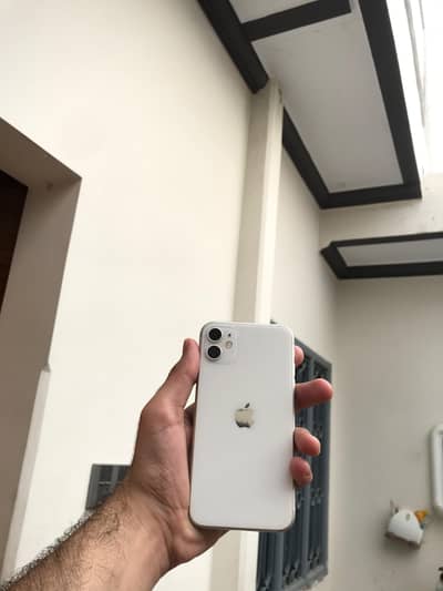 iphone 11 non pta 10/10 condition 256gb 73 battery health with box