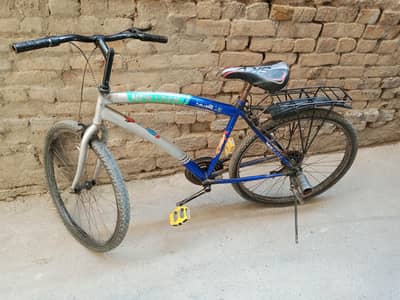 Bakra mandi chock street no. 6 urgent sale