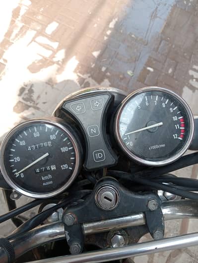 Suzuki GS 150 SE 2022