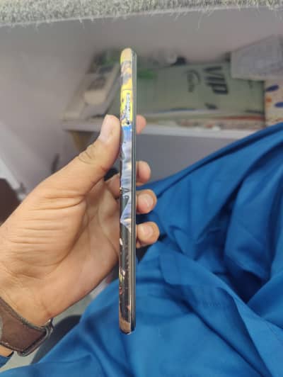 Infinix note 7 6/128 GB