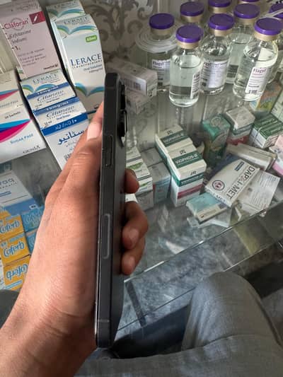 iPhone 14 Pro Max 128gb jv 84%with box and cable