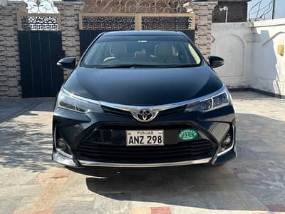 Toyota Corolla Altis 2022 Black Automatic