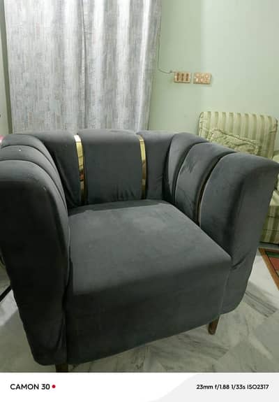 5 seater sofa set in very good condition