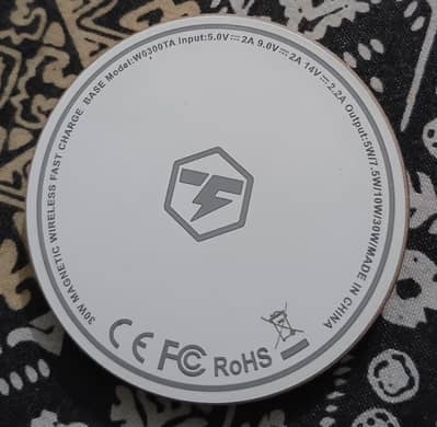 Techno Wireless Magnetic Charger