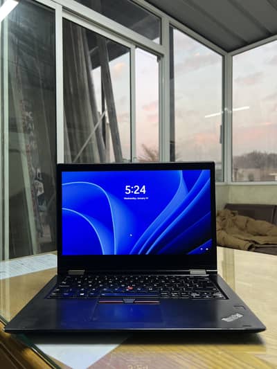 Lenovo thinkpad 360yoga i5 8th generation & touch screen