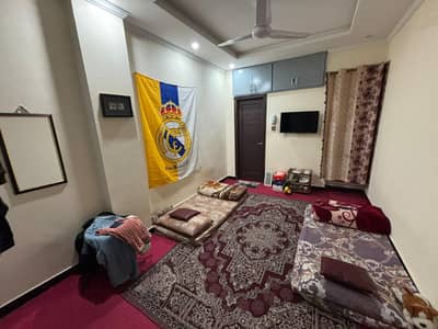 Hostel Shiring Rooms 3 and 4 Seter Avalible Commercial Market, Satellite Town, Rawalpindi