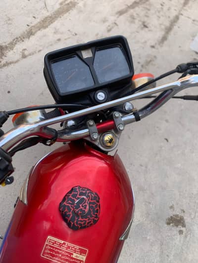Honda 125 21/22 model all ok 10/10 conditon