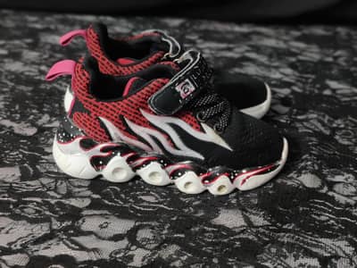 kids in cotton show available