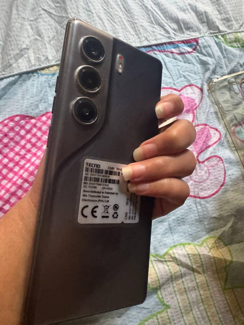 techno Camon 40Pro condition 10/10 3