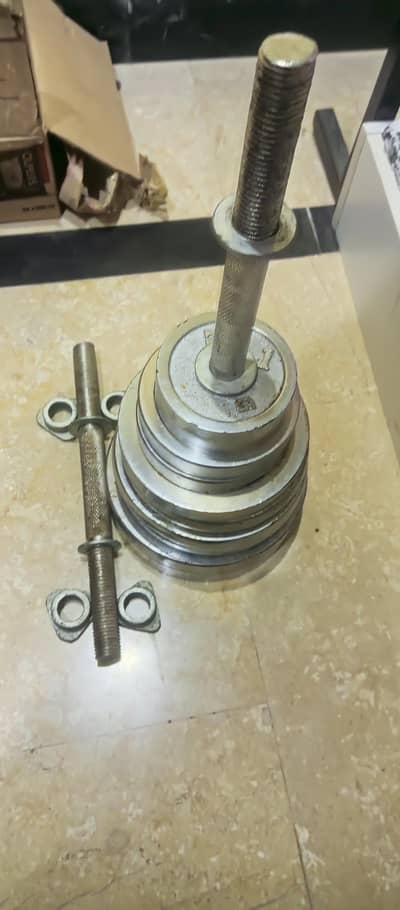 Adjustable Dumbbell Set – Metal Plates with Handles