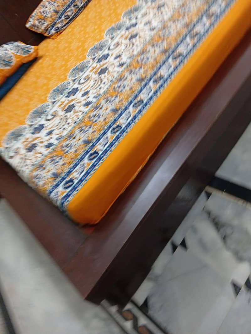 King Size Bed/Double Bed/Low height Bed 2