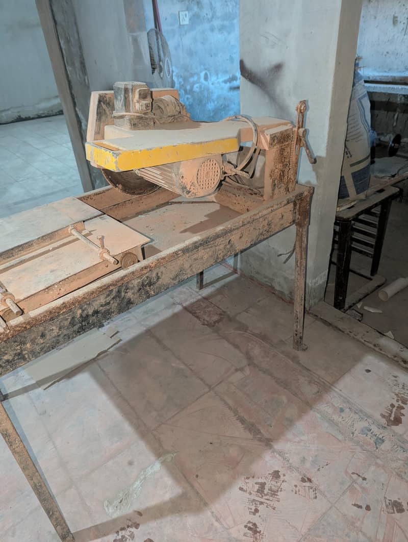 ماربل اورٹاہل کٹر 0