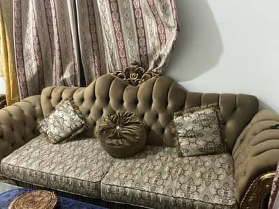 5 seater sofa and jhula