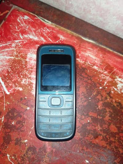 Nokia key pad phone 1208 for sell