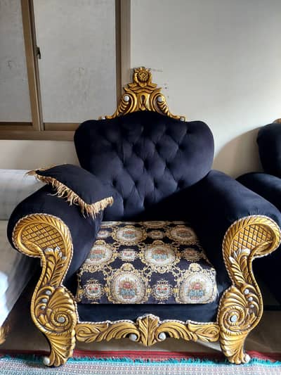 5 seater sofa set for sale.