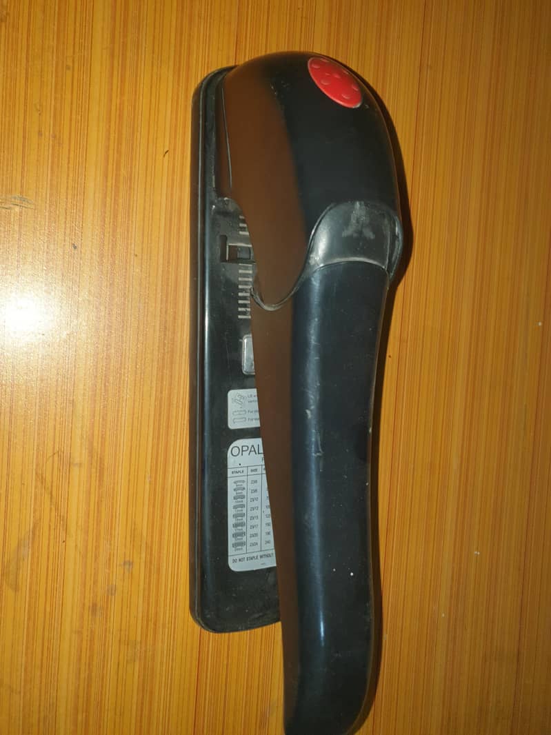 Stapler 0
