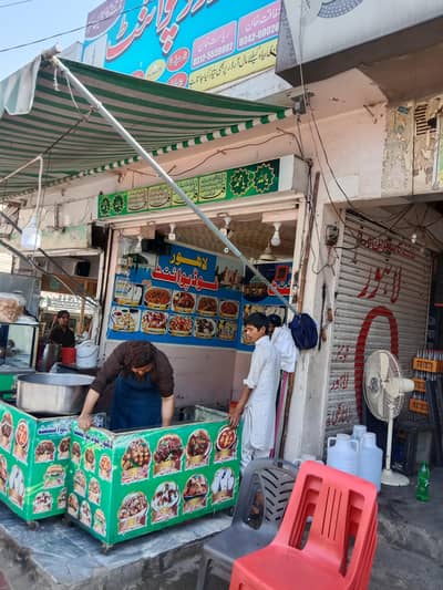 shop for rent in main Bazar lalkurti can'tt market