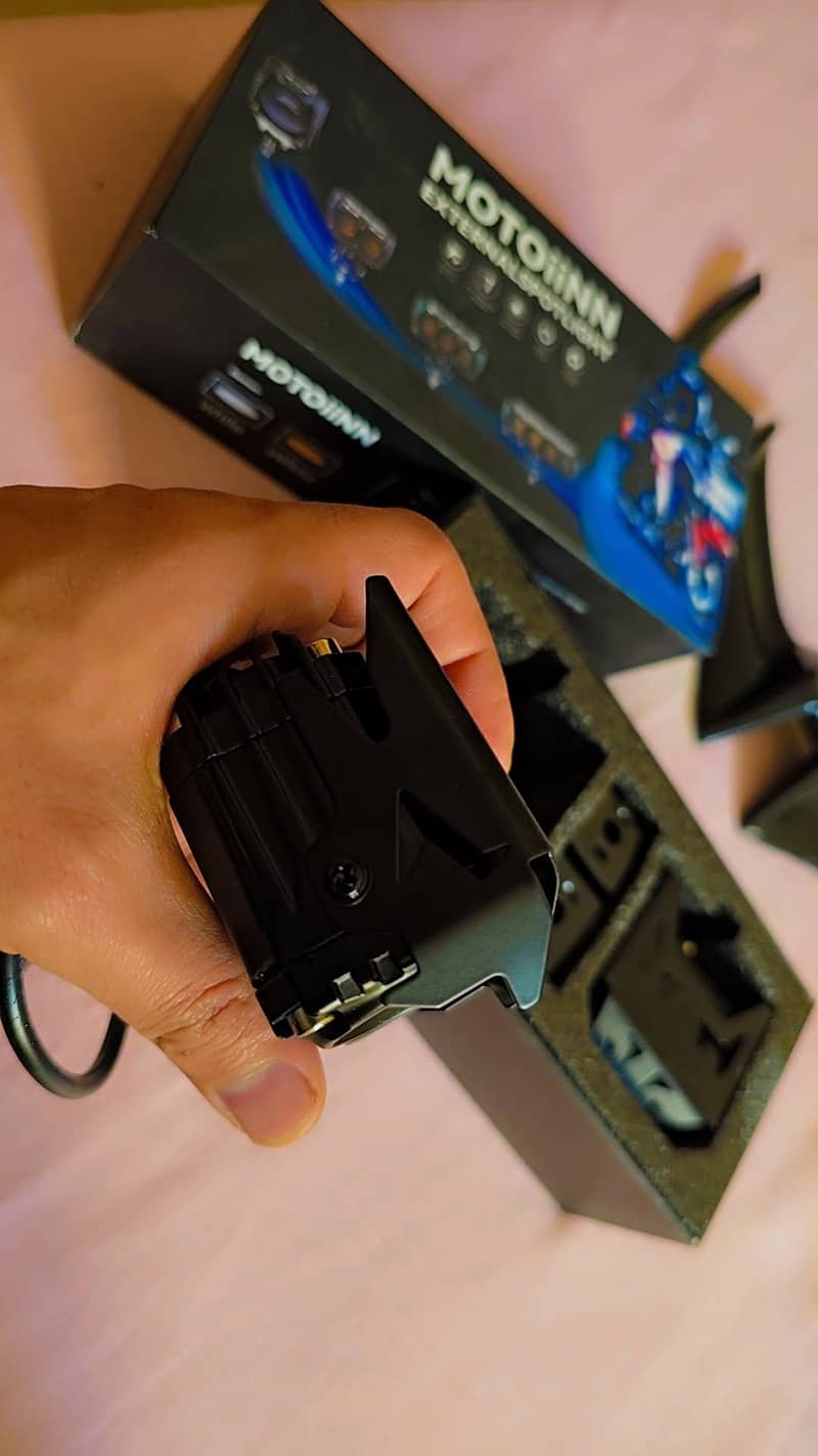 External spot light 3