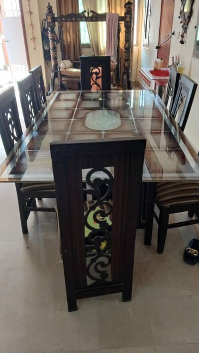 Dinning Tabke with 8 Chair