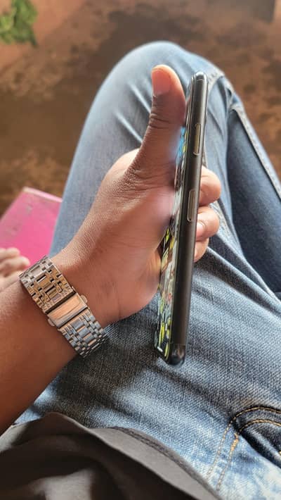 I'm selling my phone