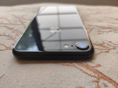 IPHONE 7 128GB 9/10 CONDITION NON PTA